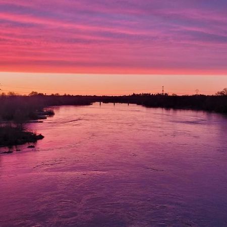 Sur Les Bords De Loire Leilighet Montlouis-sur-Loire Eksteriør bilde